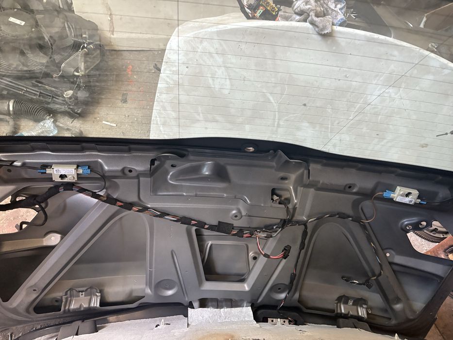 Bmw e83 X3 Заден Капак Багажник