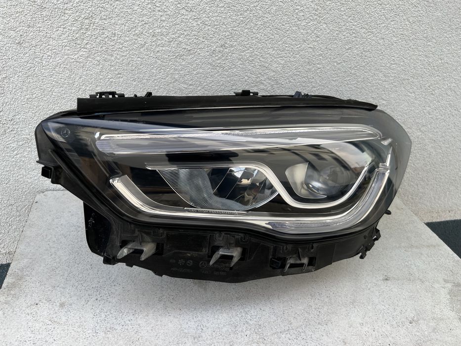 Far stanga Mercedes GLA W247 Full LED ILS 19-22 Original Europa