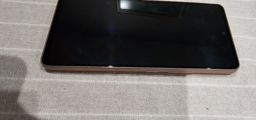 Samsung A53 5G 128 GB  6 GN RAM