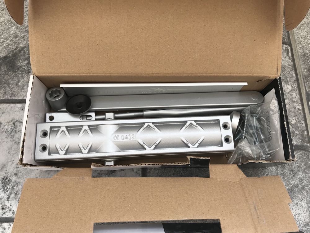 Автомат за Врата GROOM GR 150 EN