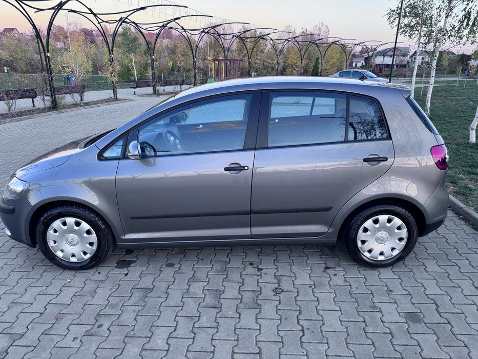 Volkswagen Golf 5 Plus , 1.6 Mpi 101 Cp , 06.2006