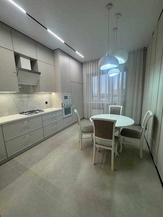 Та самая квартира)