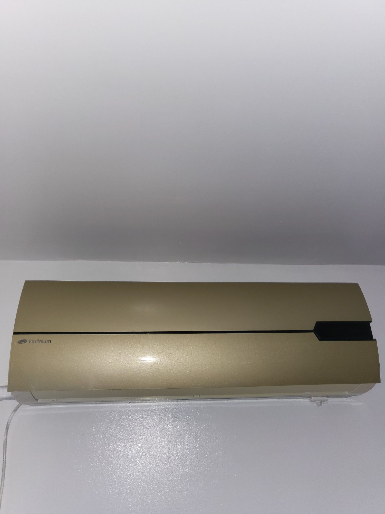 Incarcare freon igenizare reparatii service mentenanta aer conditionat