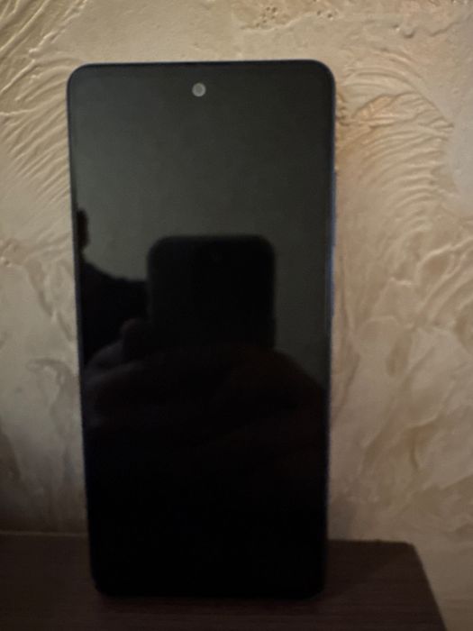 Samsung A52,телефон в хорошем состоянии.