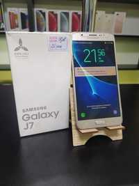 Samsung J7 16gb Золото