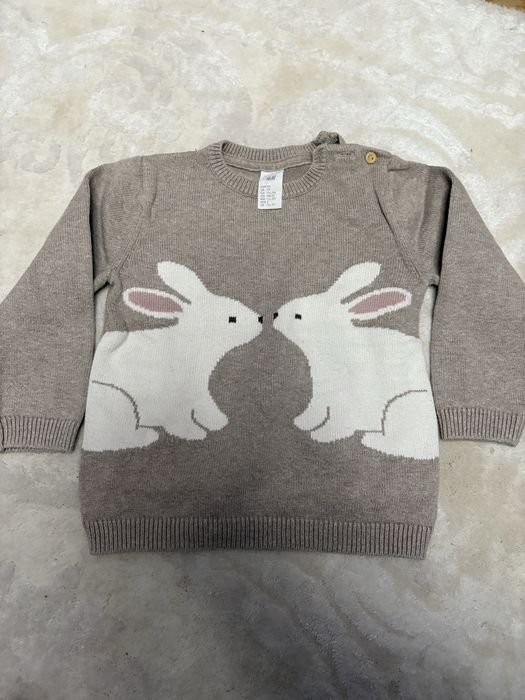 Plover/ bluza H & M marimea 92 iepurasi
