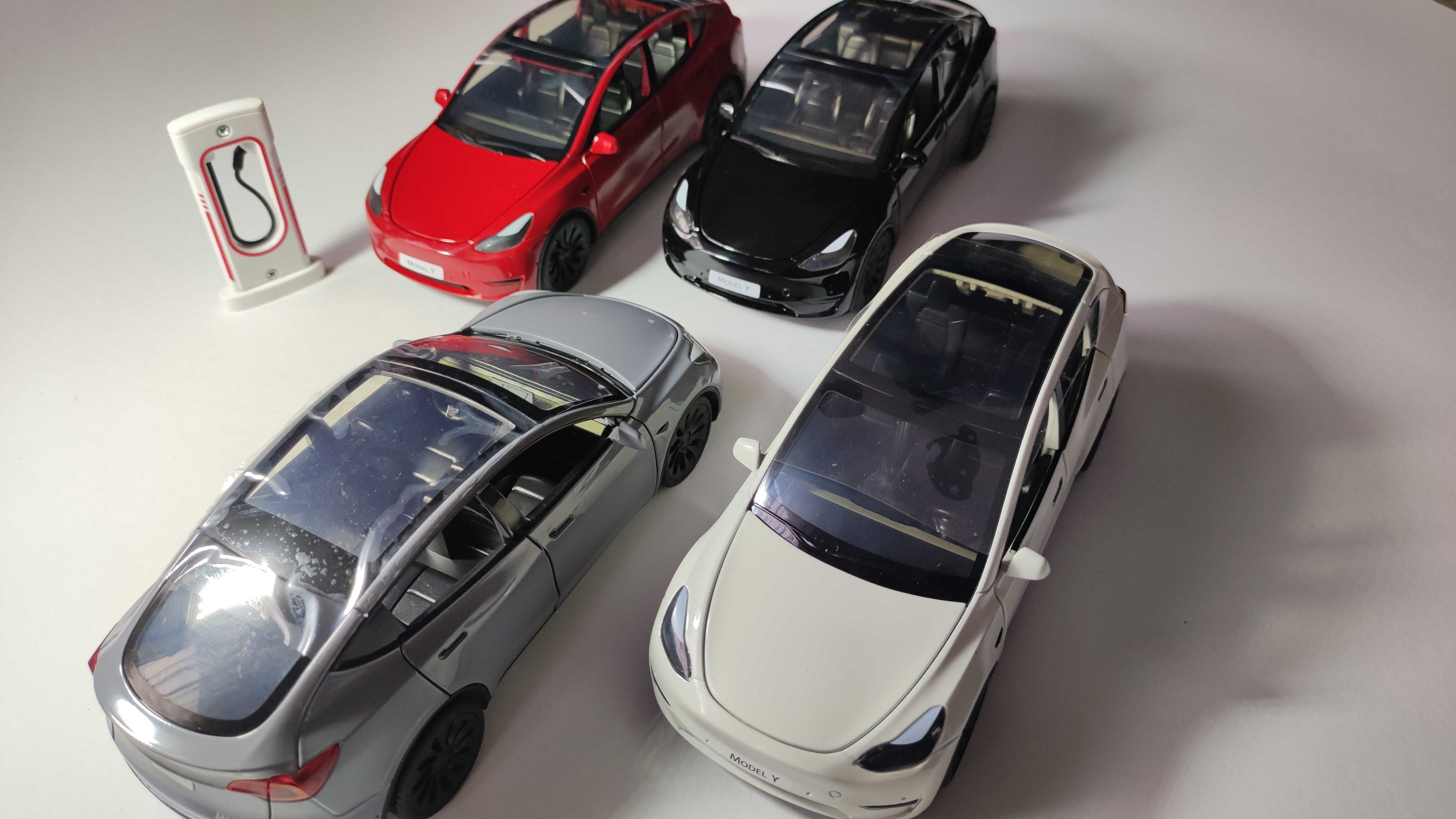 Метални колички Тесла (Tesla model Y) мащаб 1:24