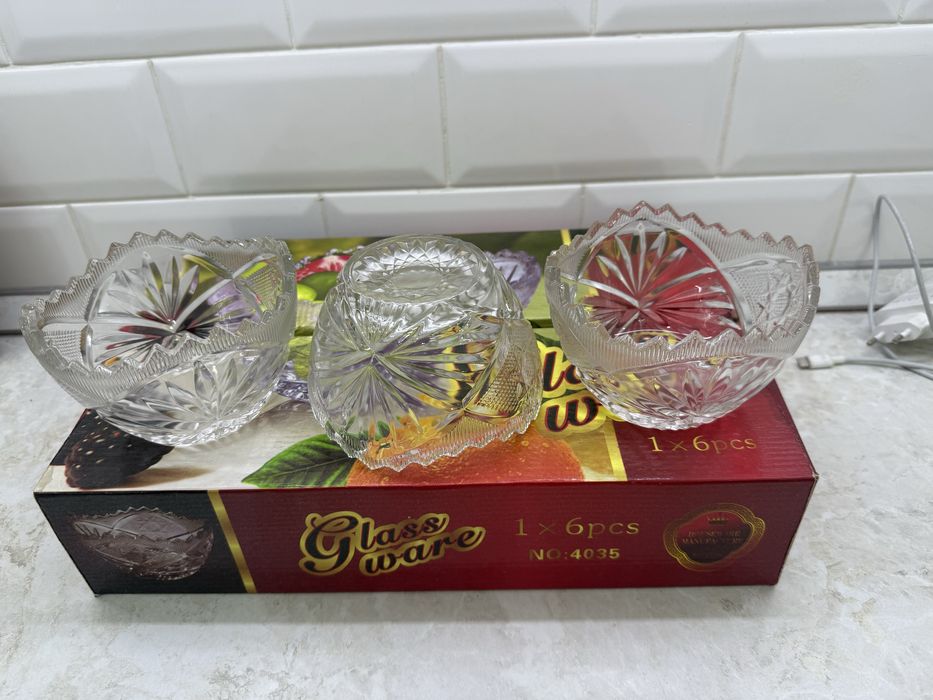 Набор новых ваз для гостей 6шт.