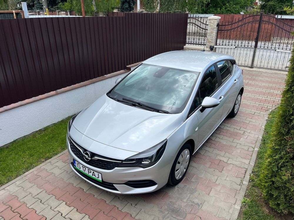 Opel Astra Hatchback 1.5 CDI Super ocazie