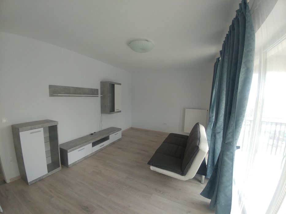 Închiriez apartament Coresi Avantgarden (Kasper)