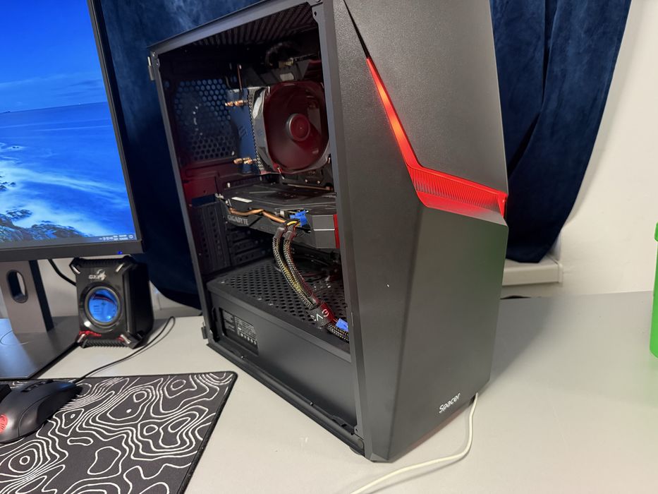 Vand Schimb Pc gaming i5 10-gen 16Gb Ram GTX 1060 6Gb SSD 512 RGB