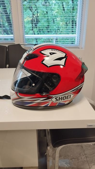 Каска за мотор Shoei