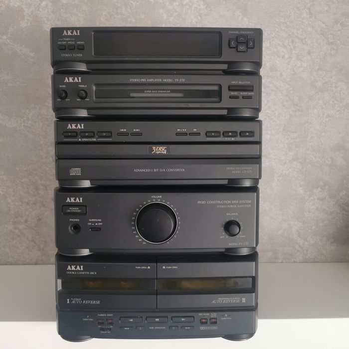 sistem audio akai ax 570