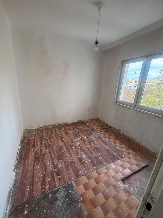 Продава се Двустаен апартамент в Пловдив, Остромила - 58 кв.м за 1599 €/кв.м - Снимка #3
