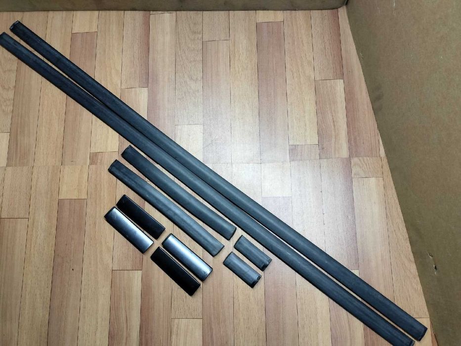 Продам Молдинг и заглушка крыши полный комплект Lexus RX330 / 350