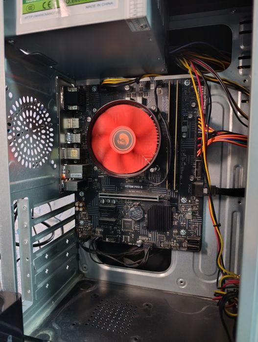 Kompyuter Intel Pentium G6405 komplekt