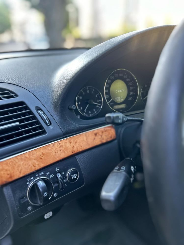 Mercedes-Benc E200 CDI