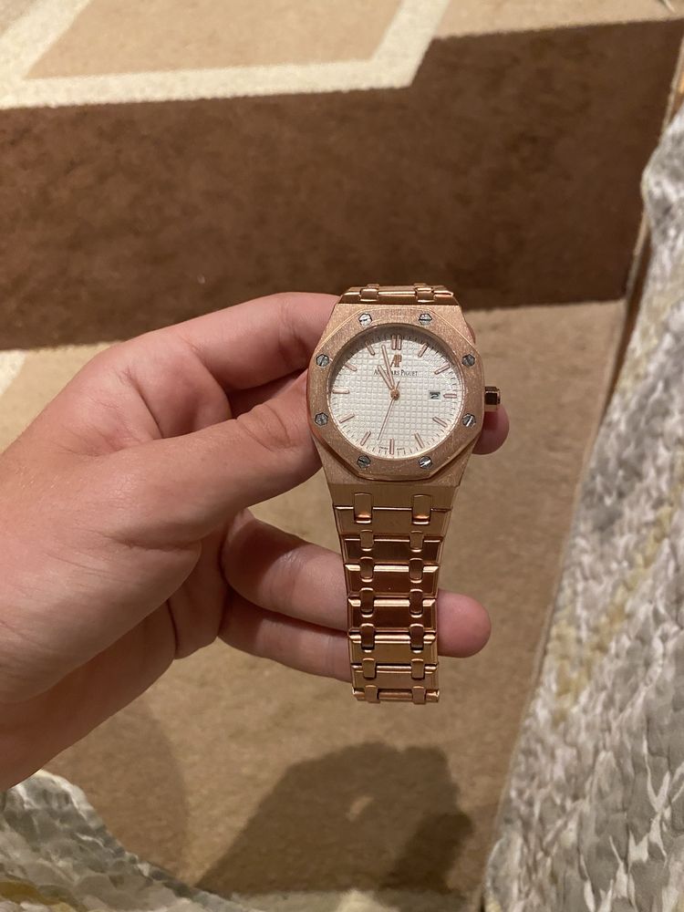 Часовник Audemar Piguet rose gold