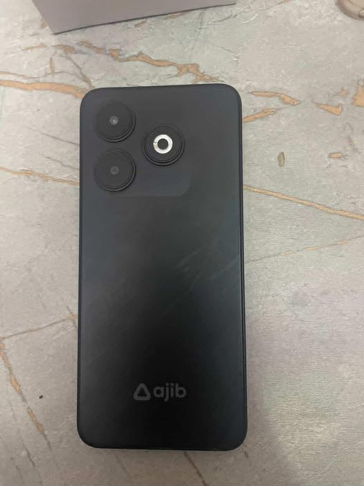 Ajib 10 juda yaxshi telefon hamma narsasi bor yangi