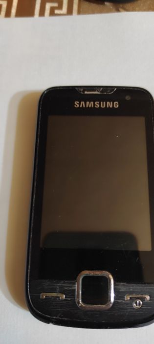 Сотовый телефон SAMSUNG GT-S5600Сотовый телефон SAMSUNG GT-S5600
