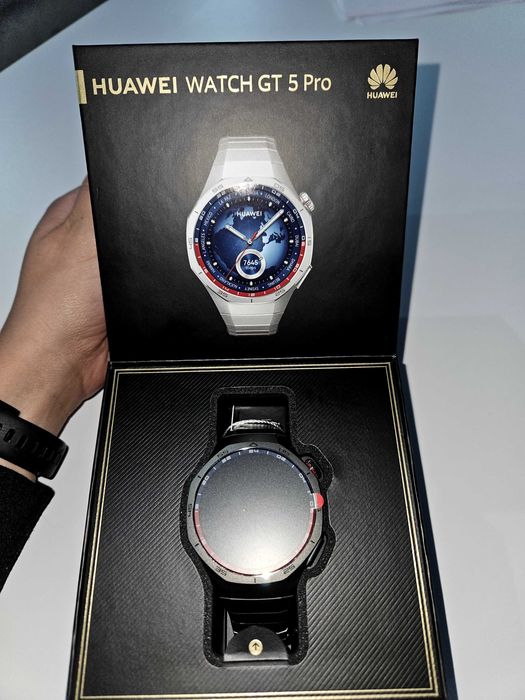 Vand smartwatch Huawei Watch GT 5 Pro