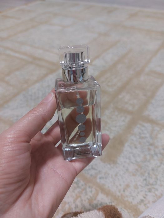 Продам парфюм Саваж