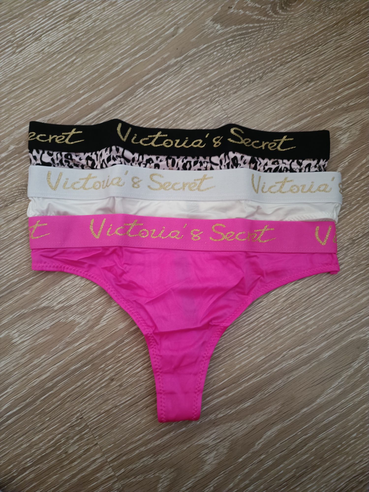 Прашки Victoria's Secret, Виктория сикрет