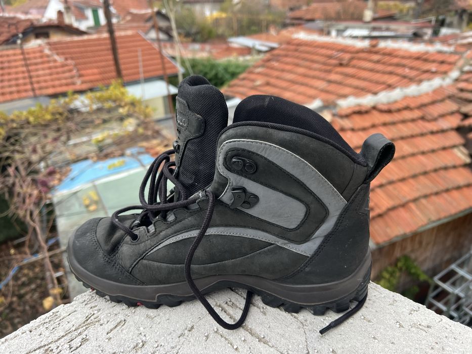 Ecco Gore-Tex 43 Vibram