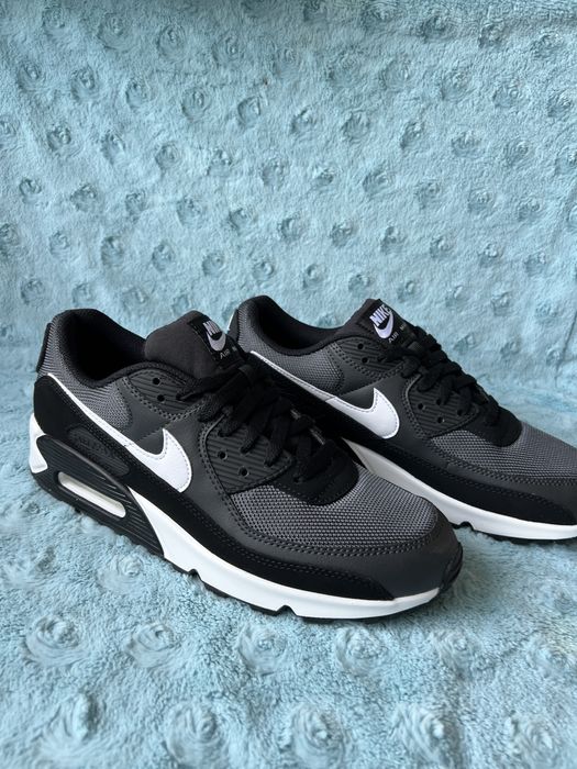 Incaltamine Nike Air Max 90