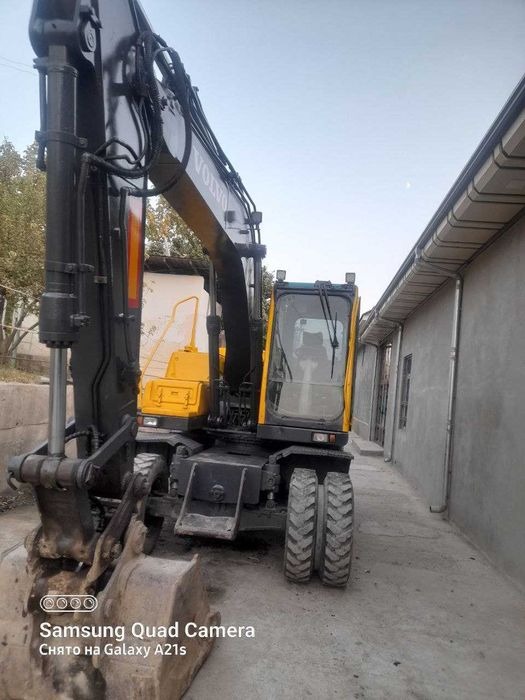 VOLVO 145, tayyor ishlab yuribdi. 2006 yIL. Holati: A'lo