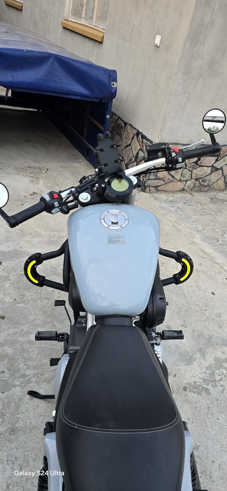 Moто крюзор BENDA 300