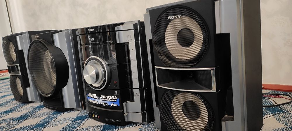 Музыкальный центр SONY