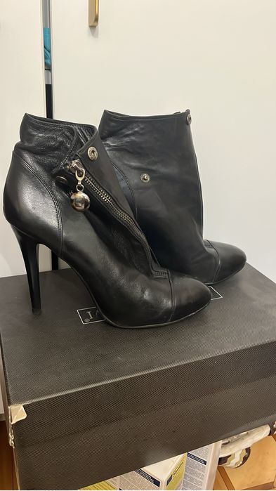 Обувь размер 38,39