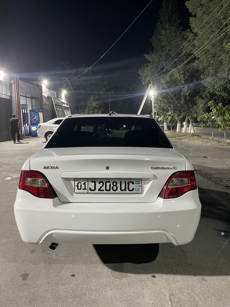 nexia 2 2014 super kandetsaner naqt yoke vkupga xam buladi
