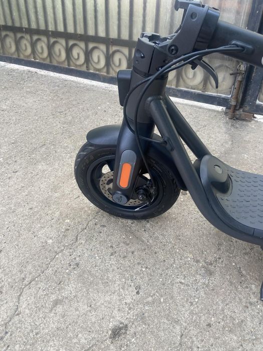 Trotineta nineboot f2 pro