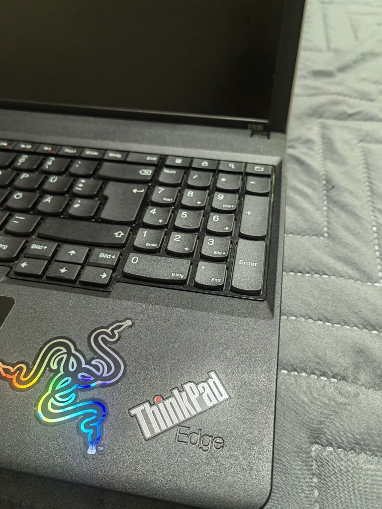 Lenovo Thinkpad edge E535