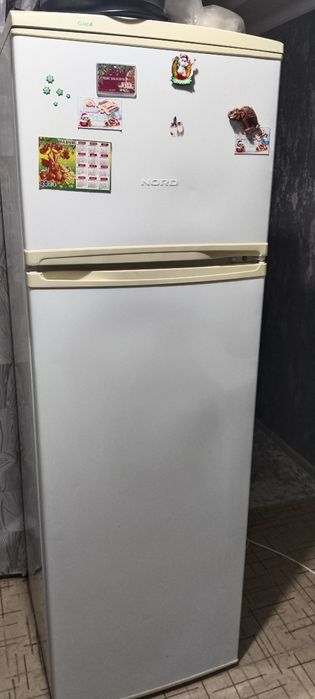 Продам холодильник б/у в рабочем состоянии не разу не ремонтировали