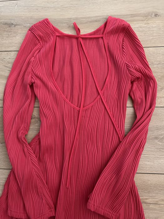 Ефирна цикламена рокля