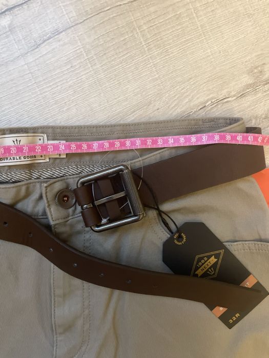 Pantaloni regular fit cu curea, din Next, marime M