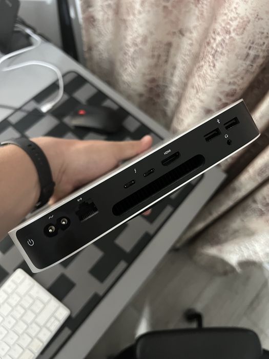 Mac Mini M1 16gb Ram 256gb SSD