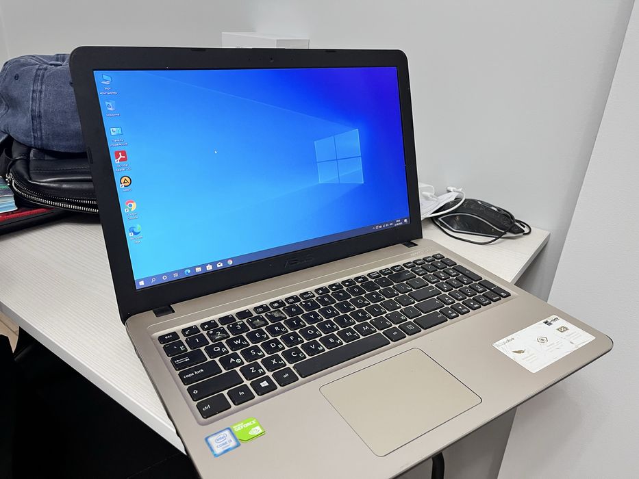 Продам ноутбук ASUS