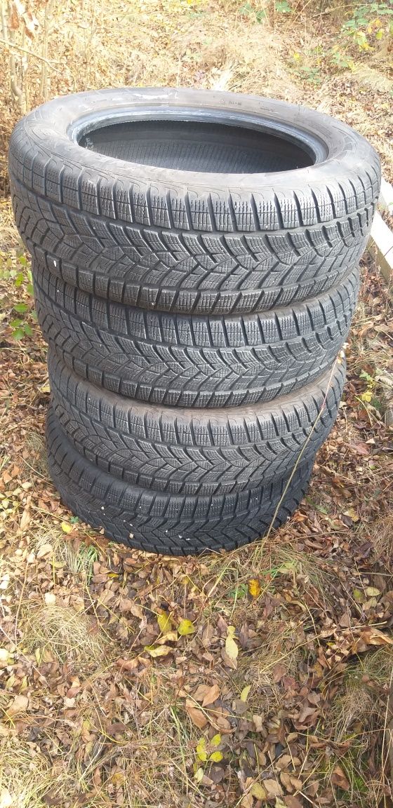 Goodyear  ultra grip 215 60 17