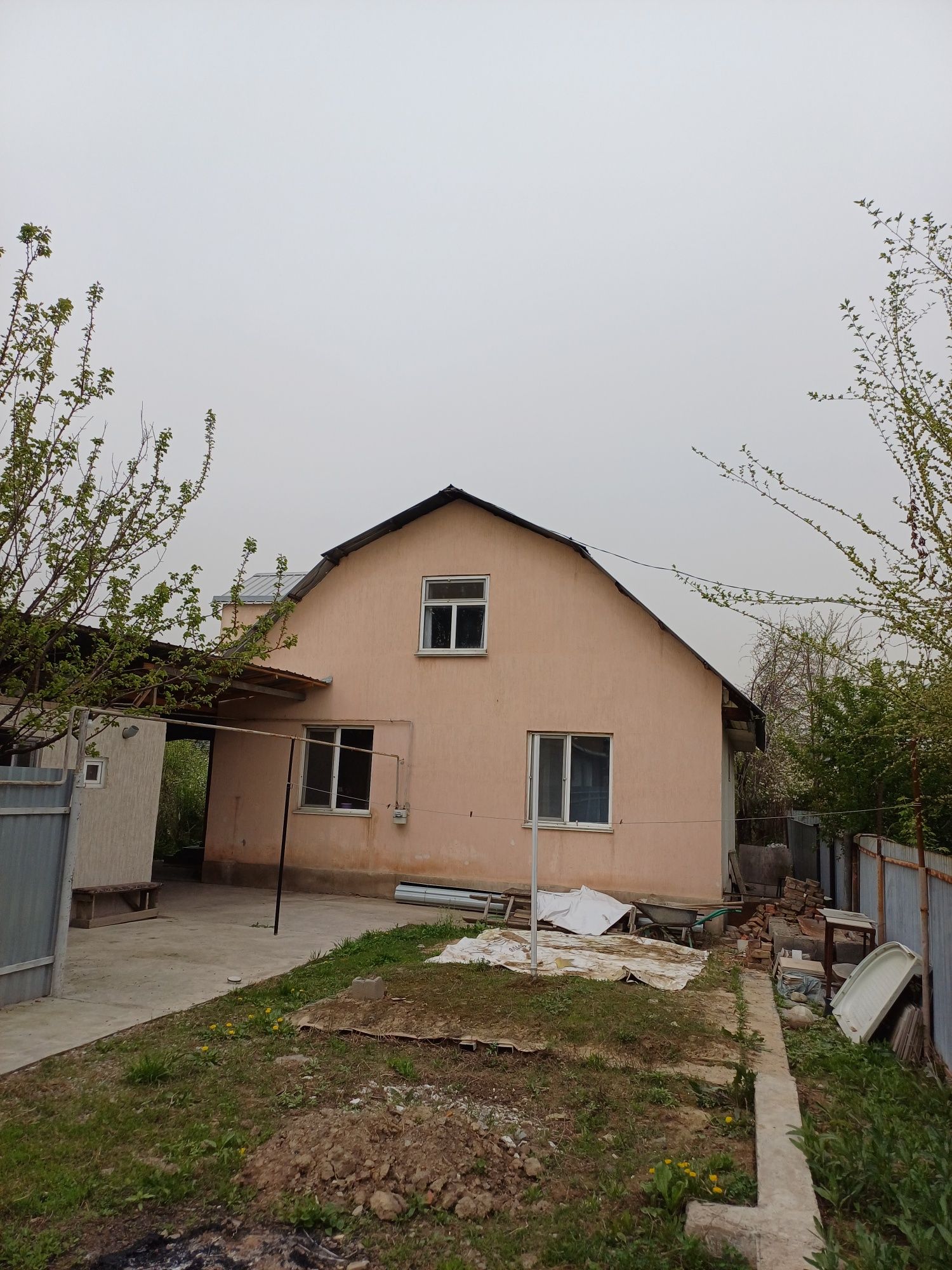 Продам дом в мкр Қайрат