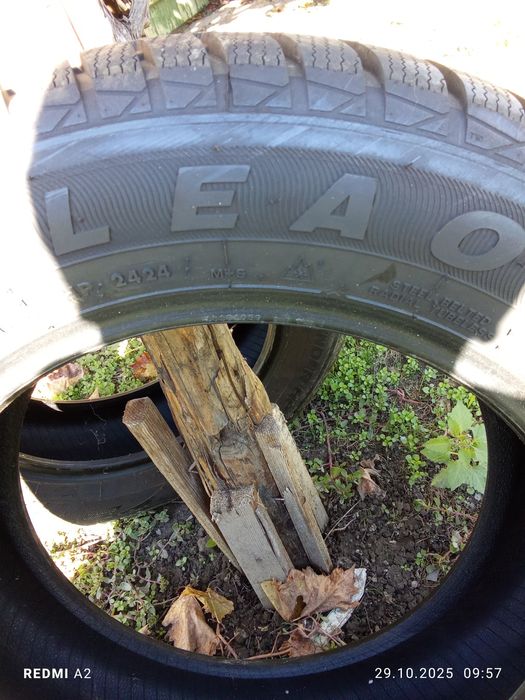 Нови зимни гуми 195-65-15ки