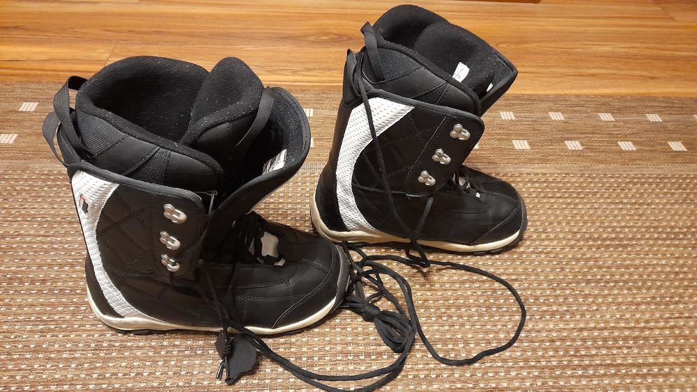 Boots snowboard- Cygnus
