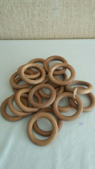 Кольца для деревянных гардин.