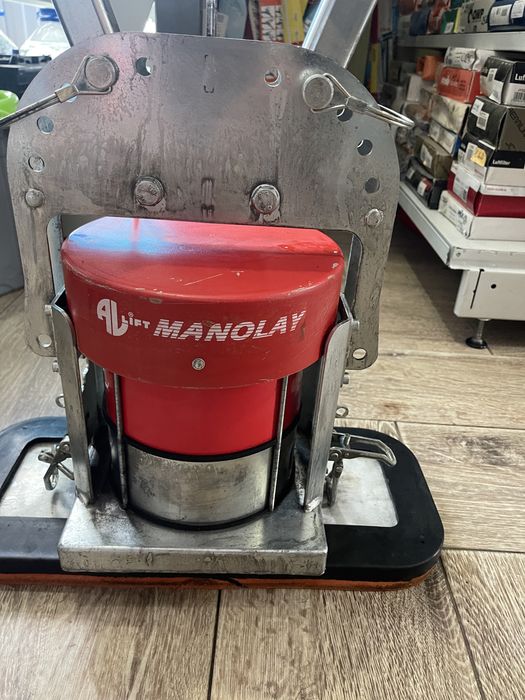 Dispozitiv /ventuză cu vacuum