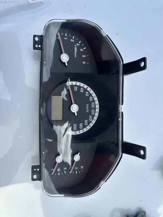 Километраж / табло Киа Спортидж / Kia sportage