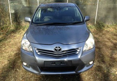 Тойота Версо /Toyota Verso 2.0D4D 126кс. 2010г НА ЧАСТИ