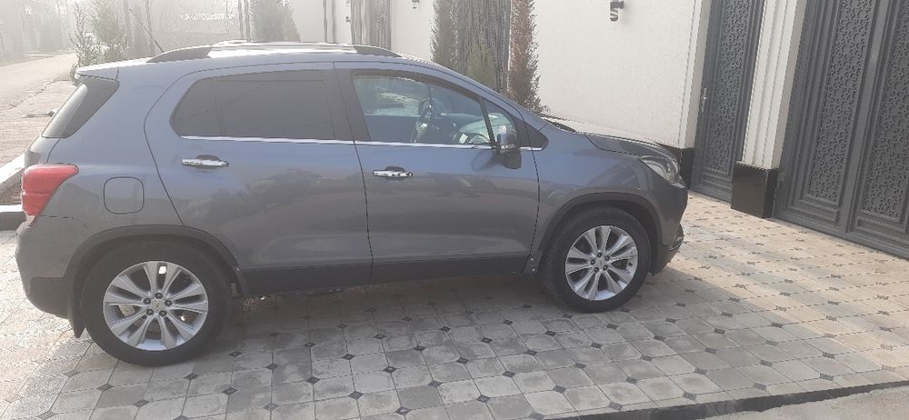 Tracker 1 primer srochna